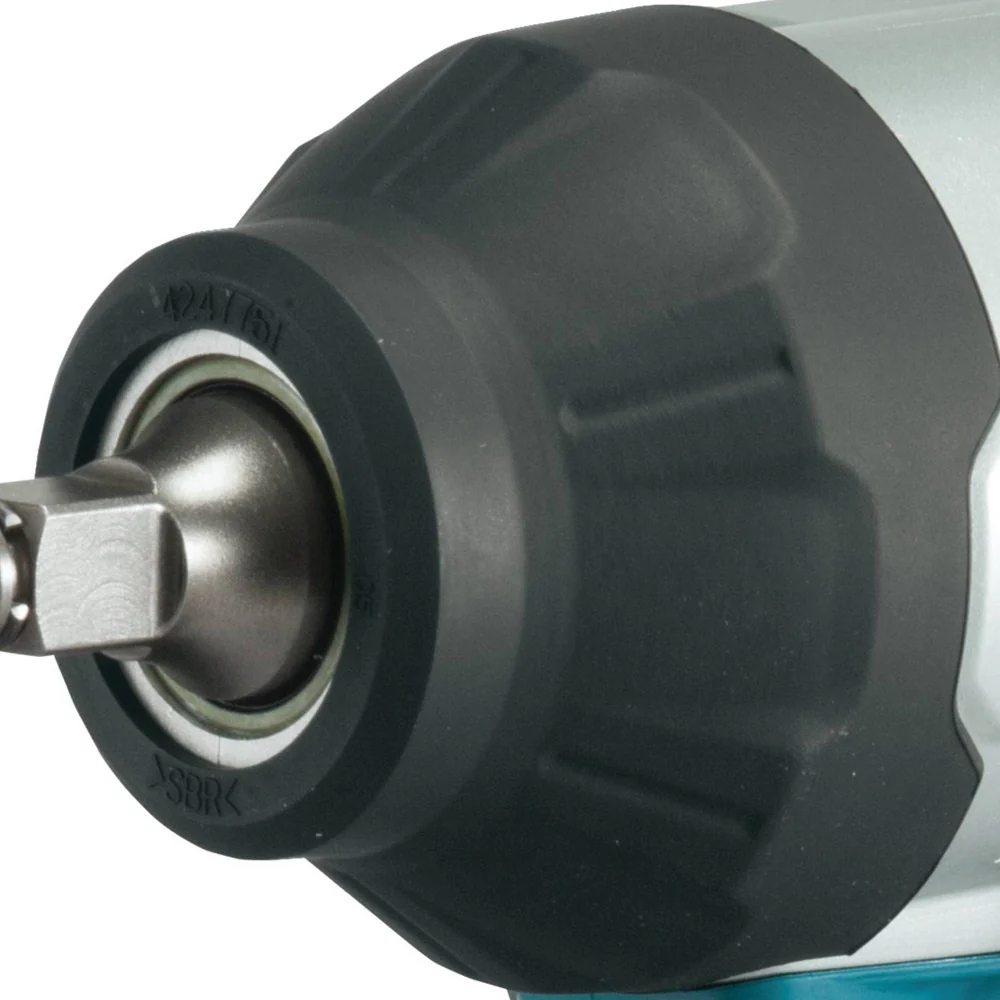 Makita XWT08Z 18V LXT Li-Ion Brushless High Torque 1/2 Sq. Drive Impact Wrench (Tool Only)
